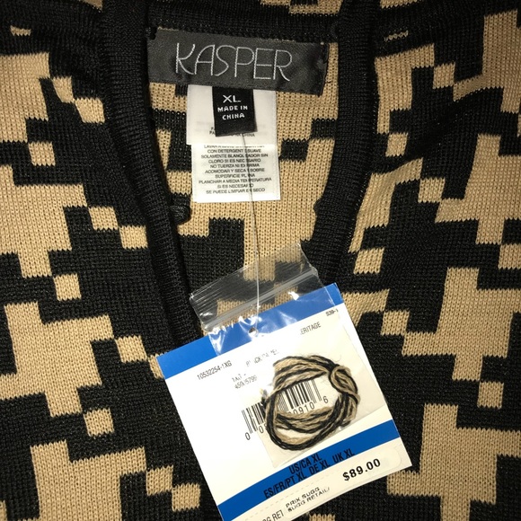 *SOLD* Kasper Pancho - Picture 2 of 2